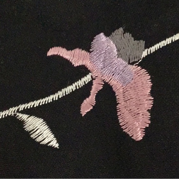 TAILOR B MOSS Black Embroidered Jacket and Shell w/Embroidered Flowers, Size L - Picture 8 of 11